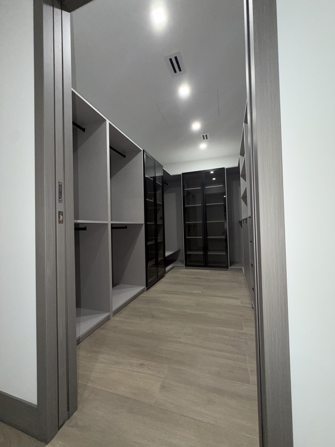 Closet y piso